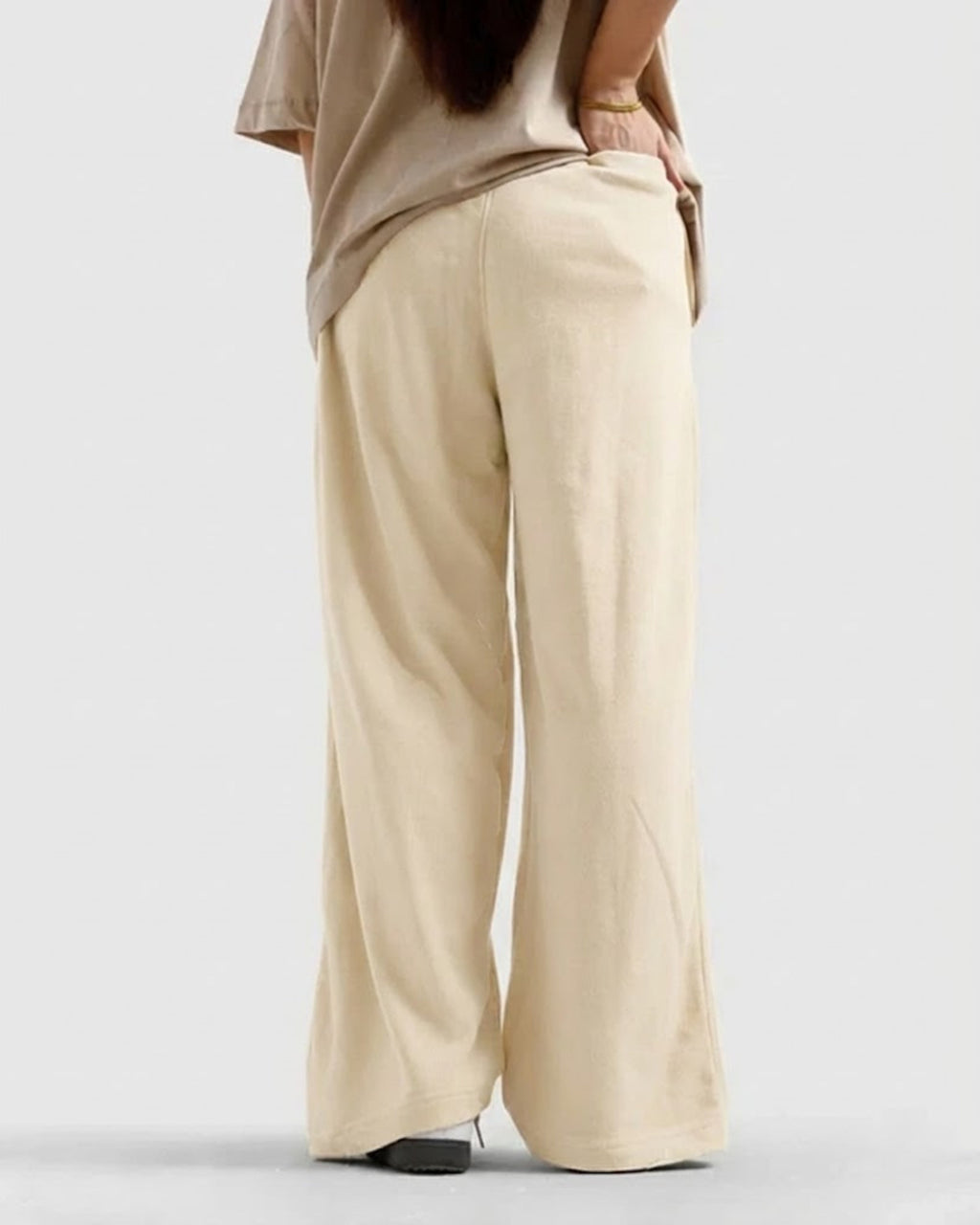 Straight-Leg Pleated Baggy Trousers