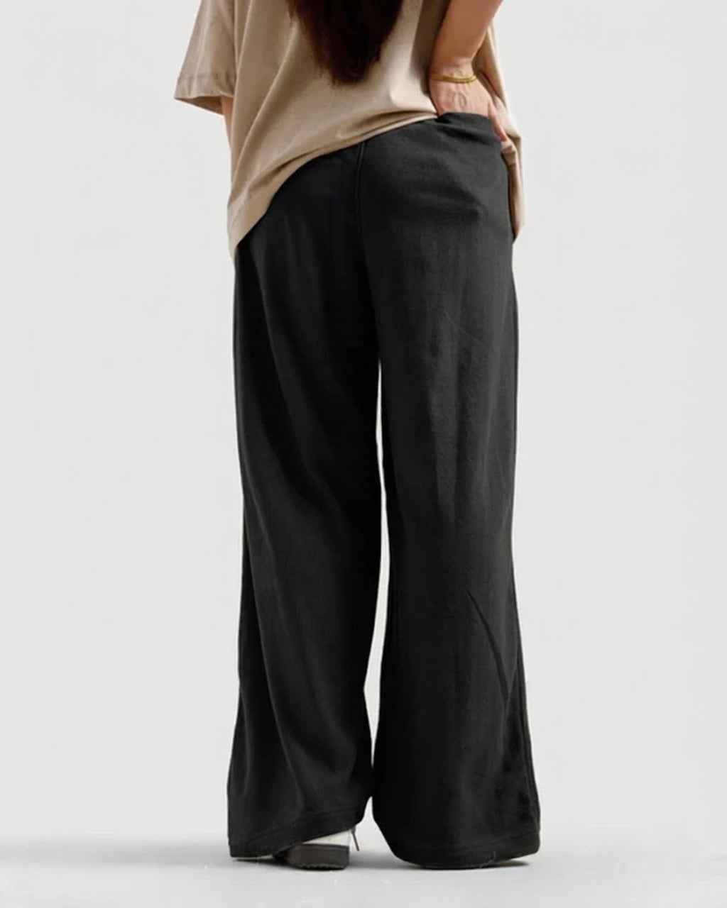 Straight-Leg Pleated Baggy Trousers